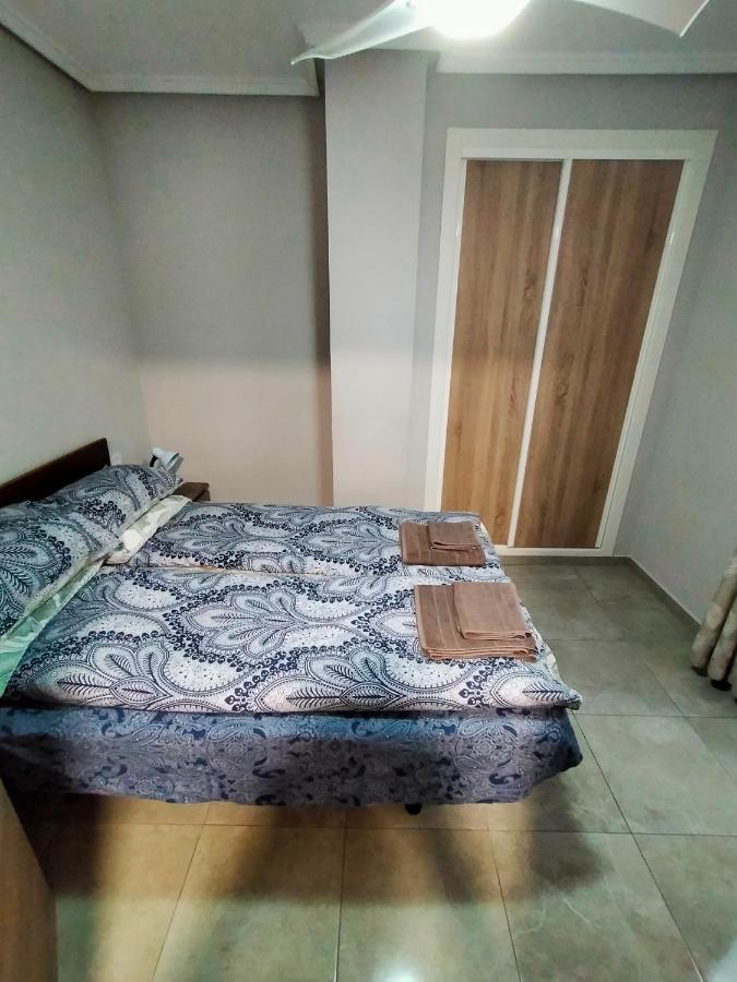 Apartament Goleta Torrevieja Bagian luar foto